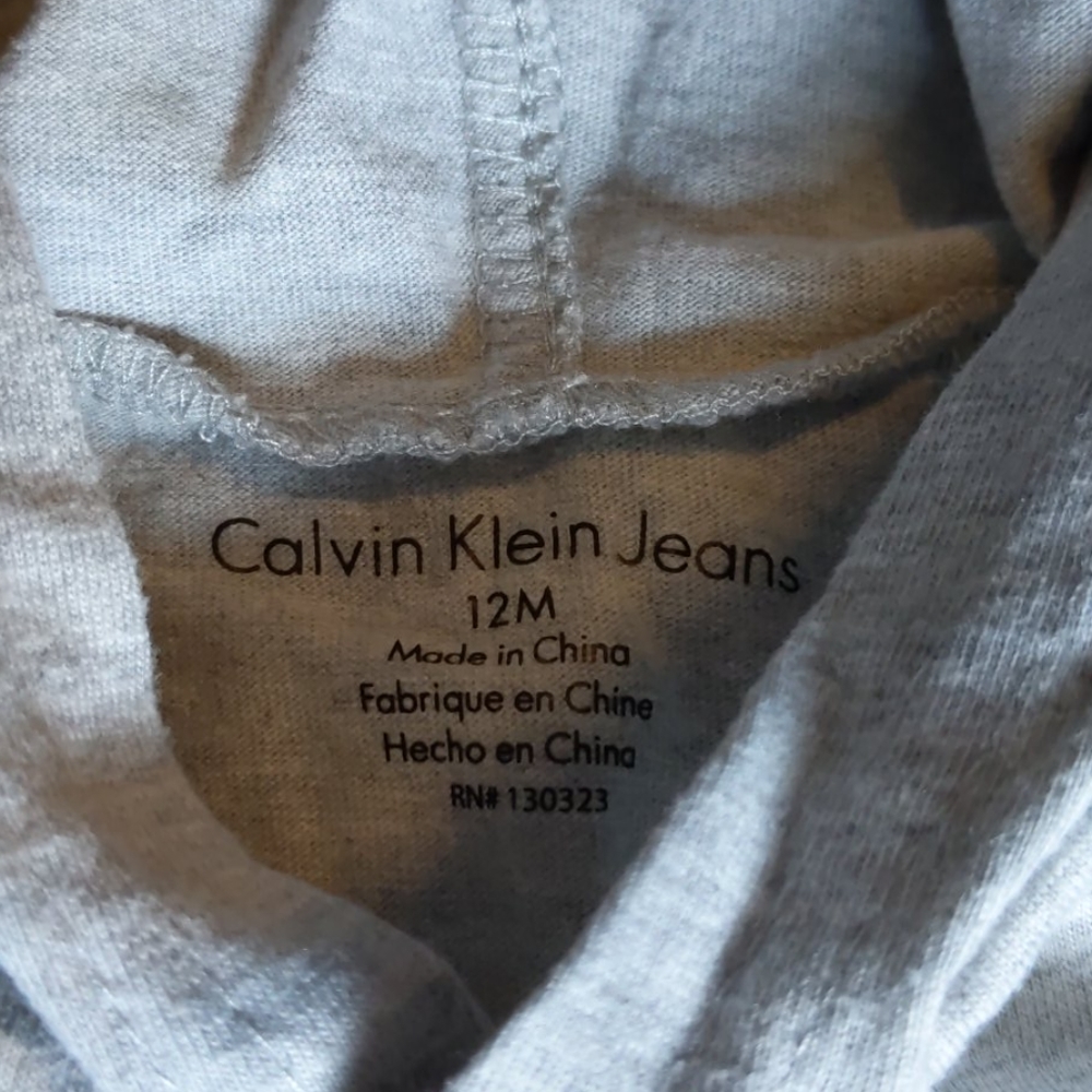 Calvin Klein jeans long sleeve shirt with hoodie - Picture 4 of 4